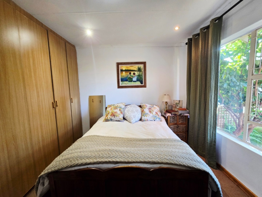 2 Bedroom Property for Sale in Langenhovenpark Free State